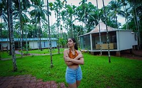 Hipnoetic Goa - Luxury Private Pool Cottages